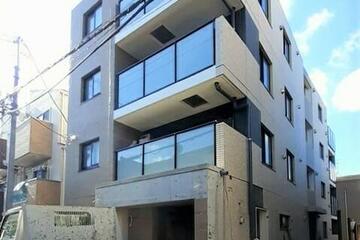アジュール千川の外観