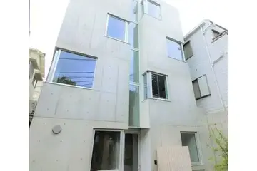 Solana Takanawadaiの外観