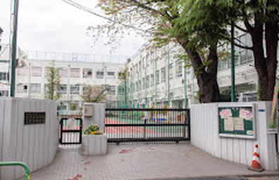 江戸川小学校