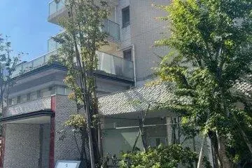 ロイヤルシーズン新宿柏木の外観