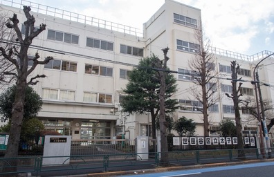 太子堂中学校