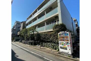 エクセラン池袋の外観