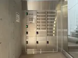 弘進ビル