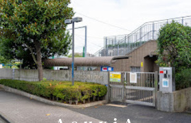 久原小学校