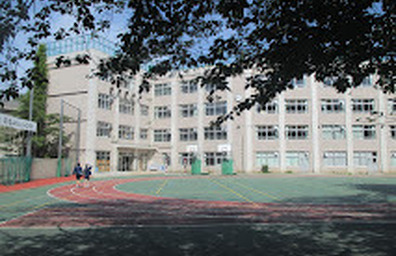 上野中学校