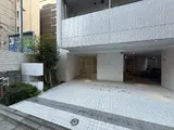 クレイシア新宿御苑前 駐車場