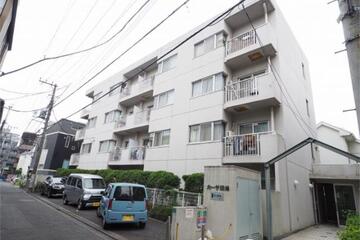 カーサ進光の外観
