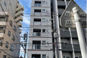 プラティーク新宿原町の外観