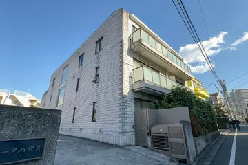 原宿パークハウスの外観
