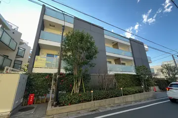 ガーデン原宿の外観