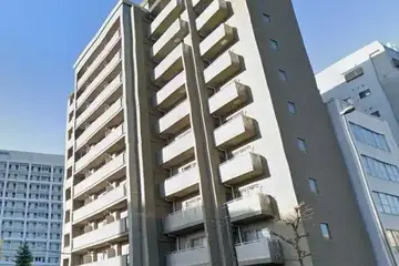 レニエラヴェルトゥの外観