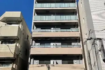 レイ両国の外観