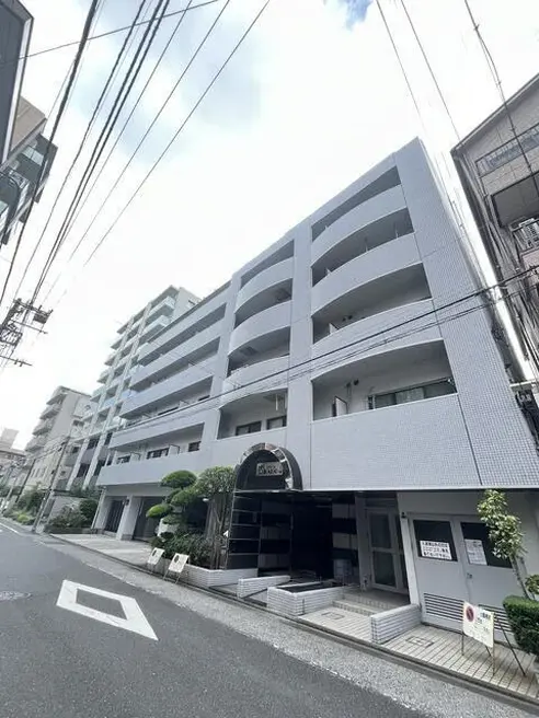 ファミーユKADO
