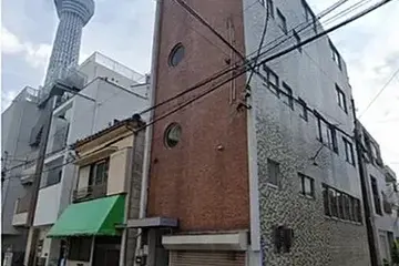 オーケービルの外観