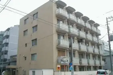 東和コーポの外観