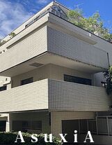 赤坂新坂ハウス