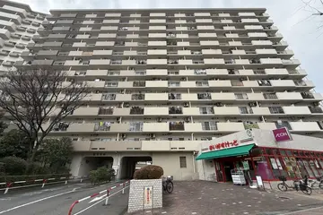 ファミール浜園の外観