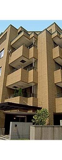青山北町パーク・マンション
