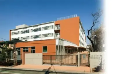 京西小学校