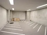 パークルール神田司町ロンド 駐車場