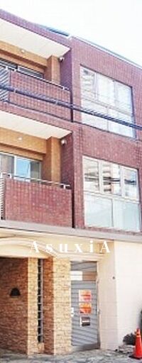 スレーヌ元麻布