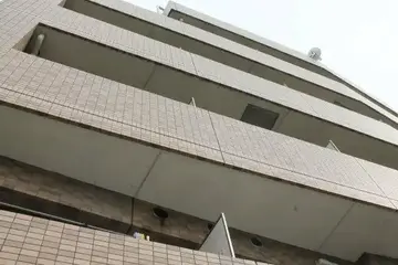 スカイコートスパシエ池袋の外観
