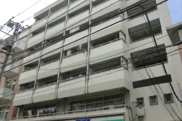 神山ビルの外観