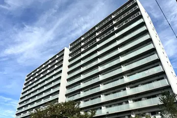 パークアクシス辰巳ステージの外観