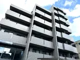 ルーブル志村坂上
