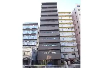 オークレジデンス亀沢の外観