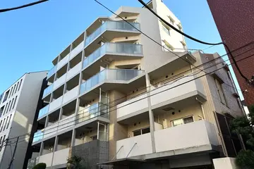 プラウドフラット神楽坂の外観