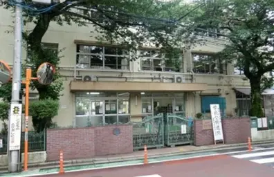 代田小学校