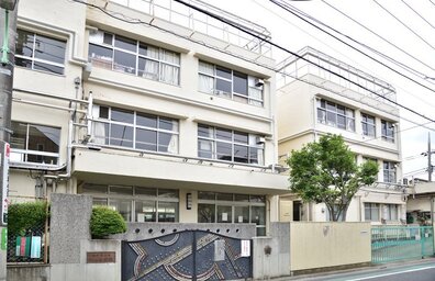 中丸小学校