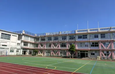 八幡小学校