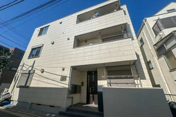 メゾン目黒原町の外観