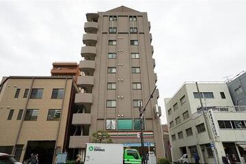 新佐川ビルの外観
