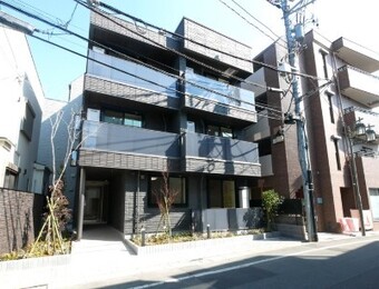 シャーメゾンT.H.