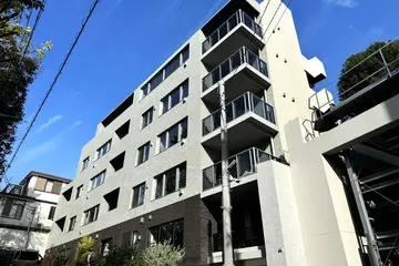 スタイリオ目黒大橋HILLSIDEの外観