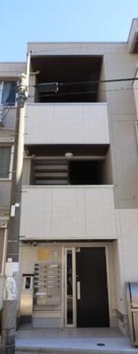 ラリュール清川B