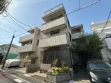 メゾン西の森 1階 102 エントランス
