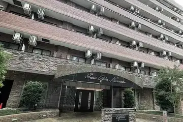 グランド・ガーラ西麻布の外観