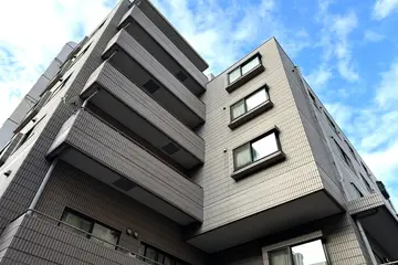 リエール市ヶ谷の外観