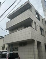 クアトロポルテ