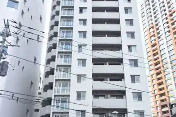 美竹コートの外観