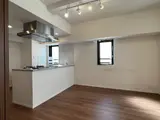 パークリュクス銀座mono