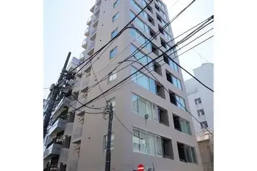 LUPINUS COURTの外観