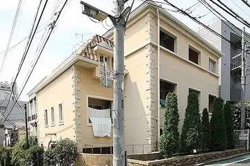 サンバレー原宿の外観