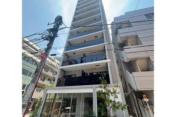 リビオメゾン新宿westの外観