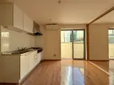 T棟