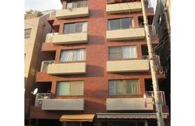 セントラル狸穴